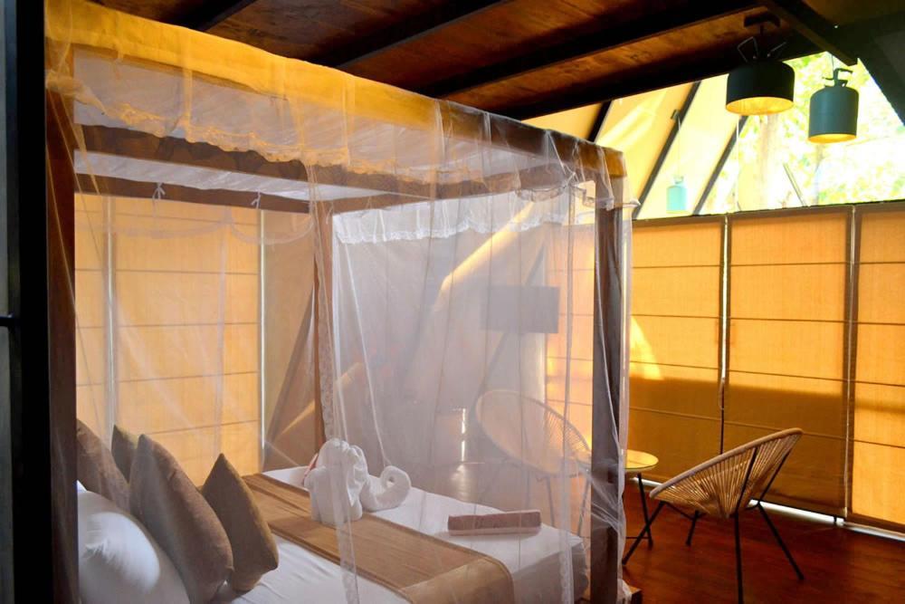 Kottawatta River Bank Resort ウダワラウェ エクステリア 写真